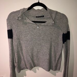 Brandy Melville quarter zip